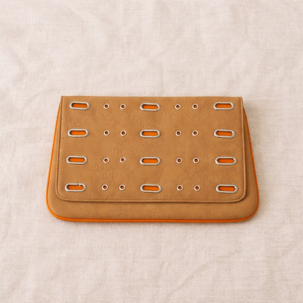 Vintage Tan & Orange Faux Leather Clutch Crossbody Chain Strap - Grommet Detail